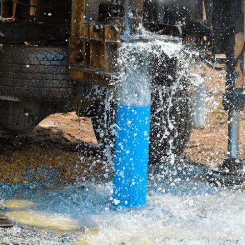 Bomba de abastecimento do bairro Guarani queima e nova será trazida de Sena Madureira neste sábado
