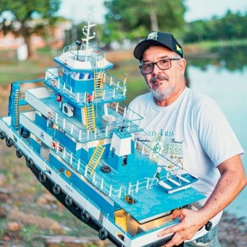 Miniaturas de embarcações amazônicas feitas no Acre ganham destaque nacional