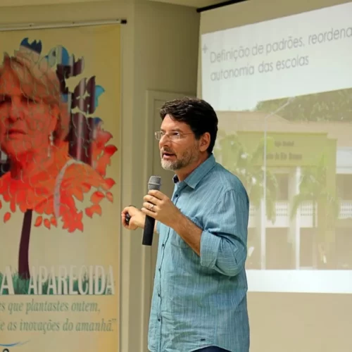 Petistas do Acre fazem campanha ‘Volta Binho’ e ex-governador pode ser surpresa em 2026