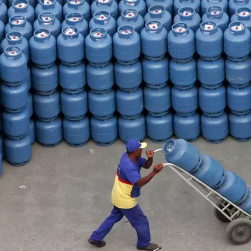 Ministério de Minas e Energia reajusta valor do Auxílio Gás no Acre