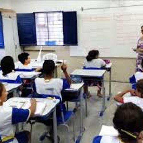 MEC pretende chegar a 100% do país com escolas integrais em 2026