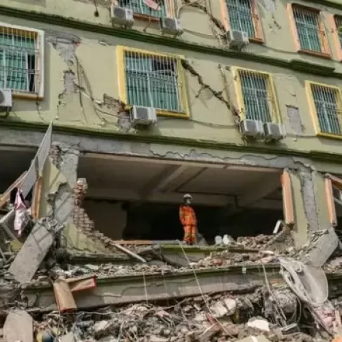 Terremoto de magnitude 7,1 atinge a costa de Tonga