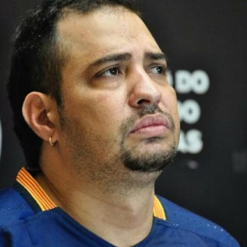 Conselheiro do Comando Vermelho escapa vivo de atentado com mais de 50 tiros em Manaus