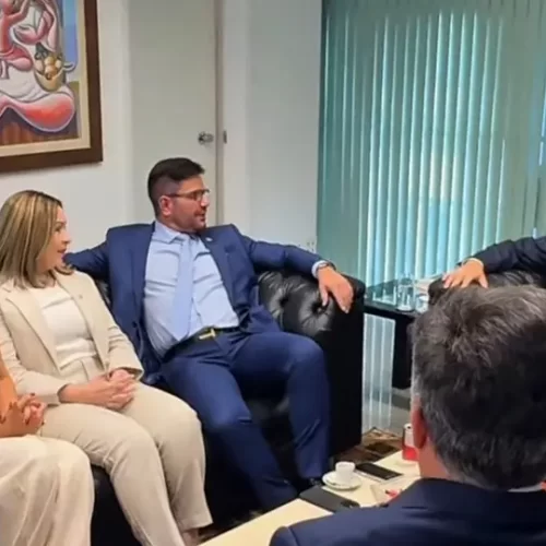 Gladson confirma federação entre PP e União Brasil e aponta Mailza como candidata ao governo em 2026