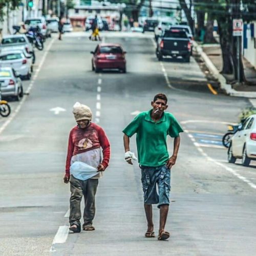 Pedido para ampliar alimentação e água a pessoas em situação de rua é negado