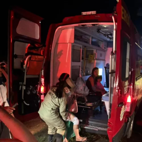 Seis passageiros ficaram feridos após acidente com ônibus na BR-364, interior do Acre