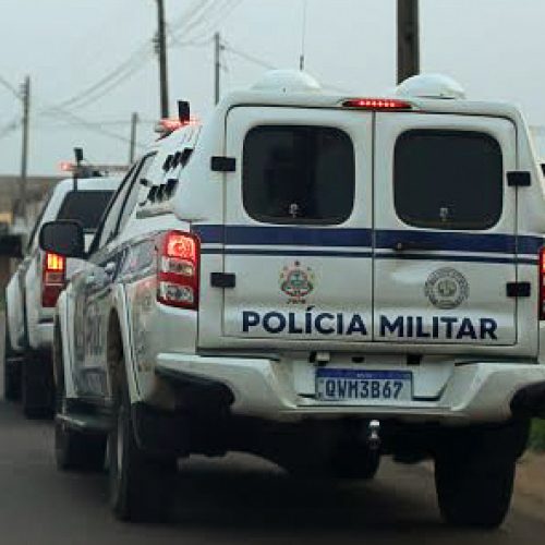 Irmãos são presos suspeitos de agredir e extorquir os próprios pais em Cruzeiro do Sul