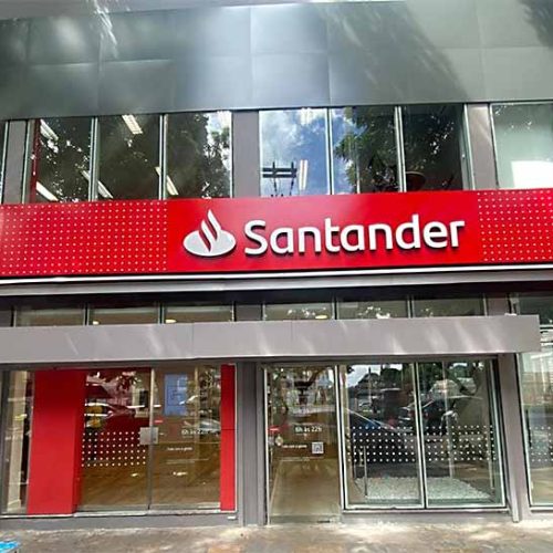 Santander abre seleção para reforçar equipe no Acre