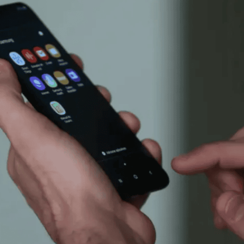 Uma em cada dez brasileiras já sofreu violência digital, diz pesquisa